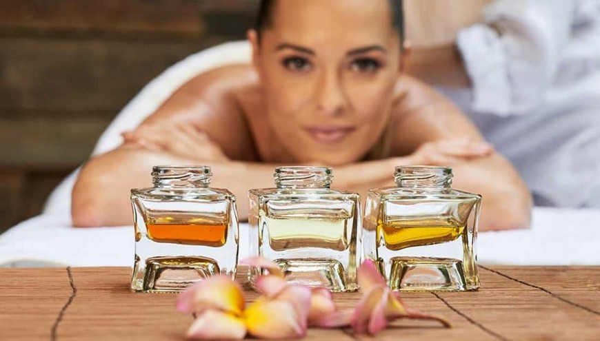 Hot Oil Massage in Deia Alrigga